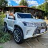 Дитячий двомісний повнопривідний електромобіль Bambi Lexus LX 570 (MP4) з ручкою для транспортування, білий