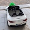 Дитячий двомісний повнопривідний електромобіль Bambi Mercedes-Benz AMG SL63 (MP3) з додатковими коліщадками, білий