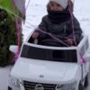 Дитячий повнопривідний електромобіль Bambi Nissan X-Trail (MP3), білий