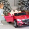 Дитячий повнопривідний електромобіль Bambi Mercedes-Benz Maybach S600 (MP3) з ручкою для транспортування з автофарбуванням, рожевий