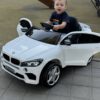 Дитячий повнопривідний електромобіль Bambi BMW Biturbo V8 (MP3) з ручкою для транспортування, білий
