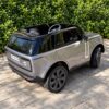Дитячий двомісний повнопривідний електромобіль Range Rover (MP3) з ручкою для транспортування та автофарбуванням, сірий