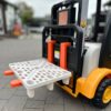 Дитячий електротранспорт Навантажувач Bambi FORKLIFT MX 638 (MP3) з вантажними вилами та багажником, жовтий