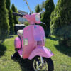 Дитячий електромотоцикл Bambi Vespa (MP3) з багажником та додатковими коліщадками, рожевий