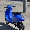 Дитячий швидкісний електромотоцикл Bambi Vespa SXL125 Sport (MP3), до 70 кг, до 20 км, блакитний