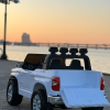 Дитячий двомісний електромобіль Bambi Toyota Tundra (MP3) з багажником та ручкою для транспортування, білий