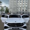 Дитячий повнопривідний електромобіль Bambi Mercedes-Benz EQA 250 з додатковими коліщатками, білий