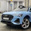 Дитячий електромобіль з пультом керування Bambi Audi E-tron Sportback, блакитний