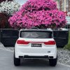 Дитячий електромобіль Bambi BMW X8 одномісна з пультом керування, білий