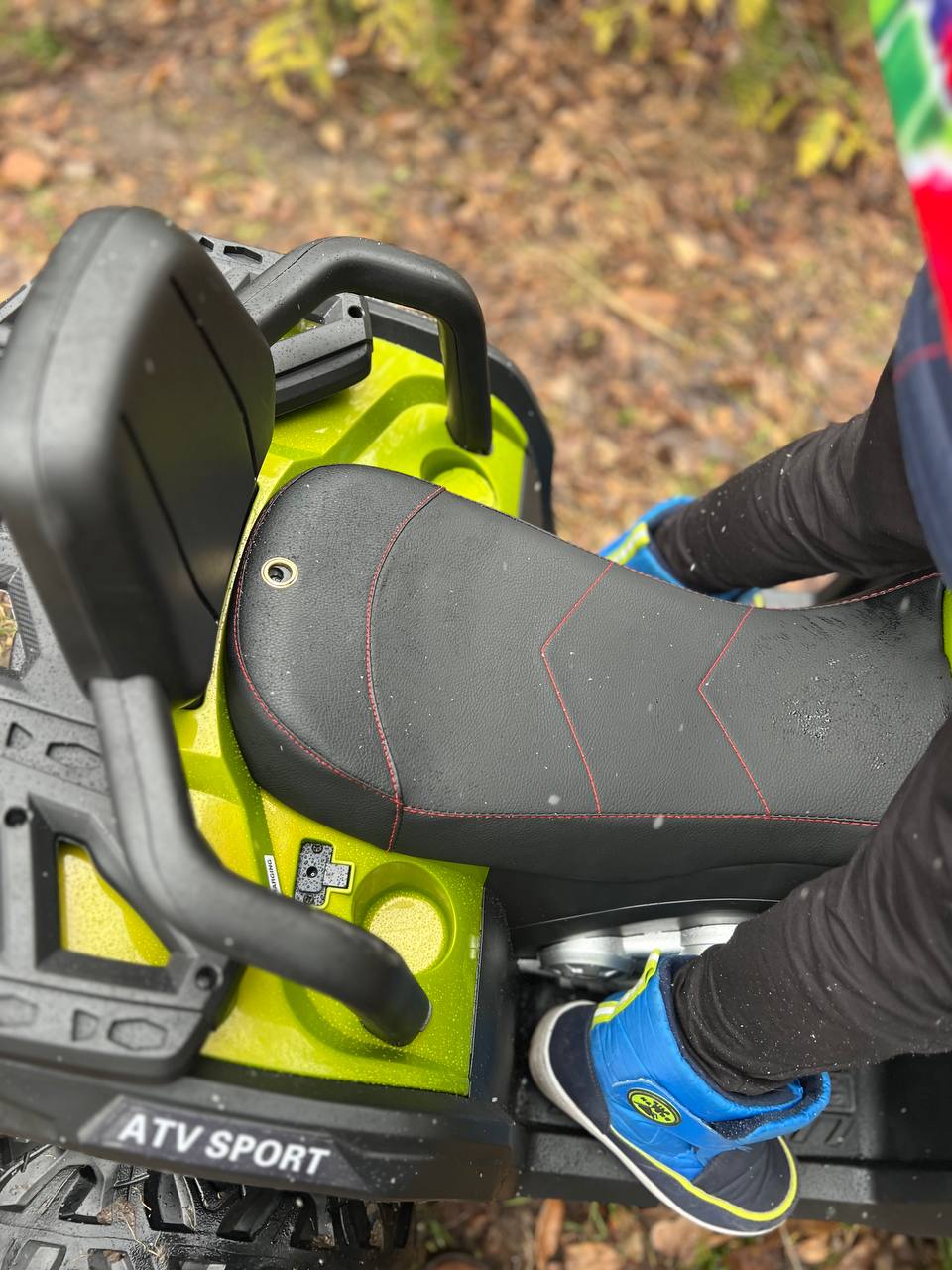 Дитячий повнопривідний електроквадроцикл Bambi Power Ranger (MP3) з пультом керування, зелений