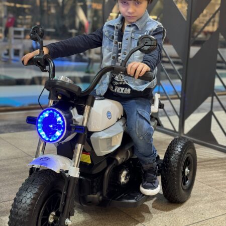 Детский электромотоцикл Bambi BMW R nineT Pure NEW (MP3) трехколесный с резиновыми колесами, белый