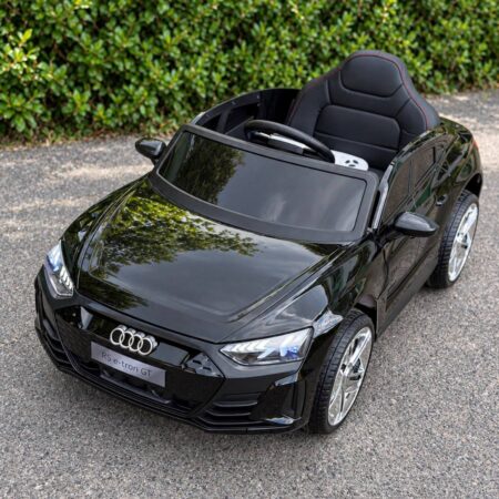 Дитячий електромобіль Bambi Audi RS e-trone GT, чорний