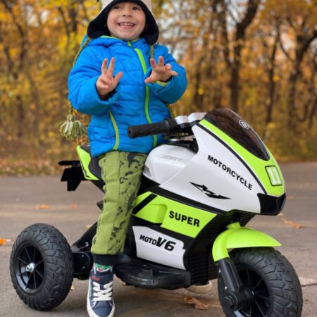 Детский электромотоцикл Bambi Yamaha YZR-M1 (MP3) трехколесный с подсветкой, зелено-белый