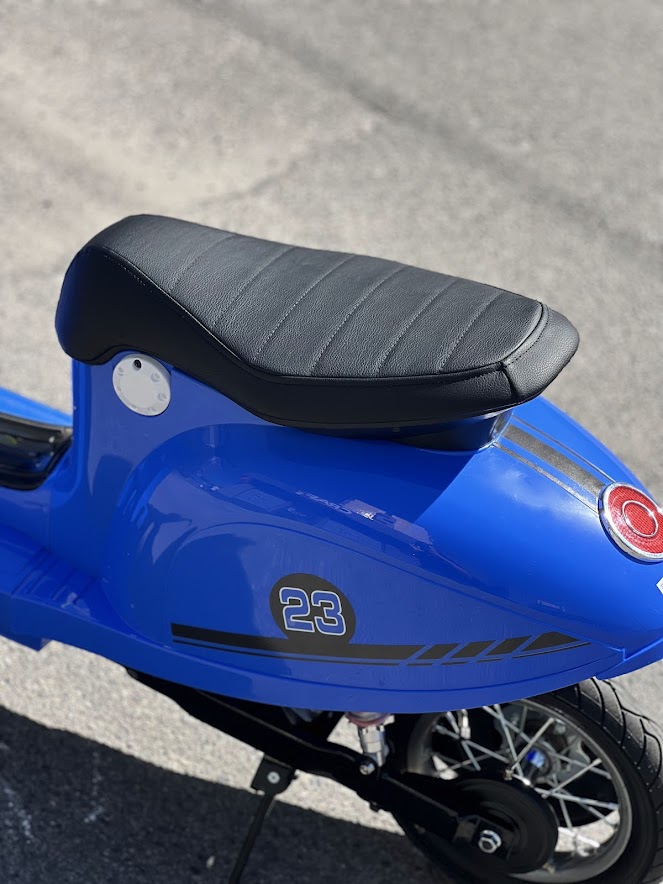 Дитячий швидкісний електромотоцикл Bambi Vespa SXL125 Sport (MP3), до 70 кг, до 20 км, блакитний