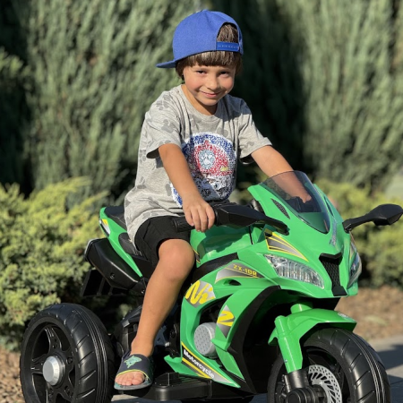 Дитячий триколісний електромотоцикл ZX-10R (MP3), зелений