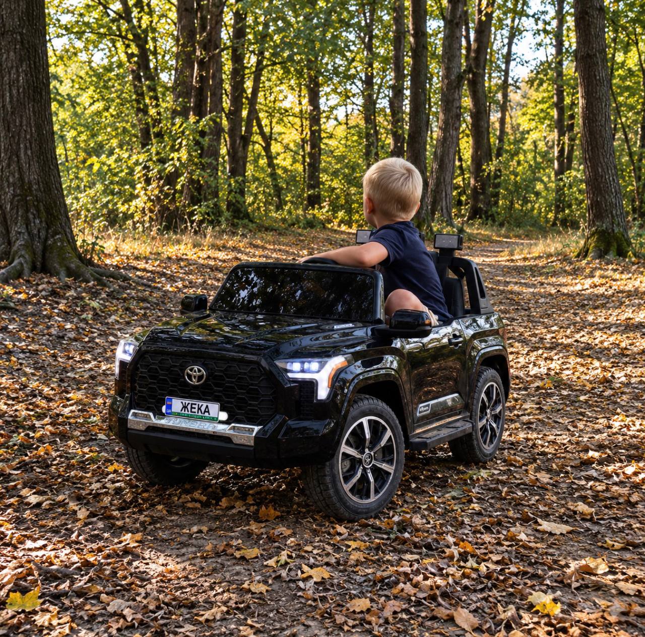 Дитячий електромобіль Bambi Toyota Tundra з додатковими фонарями 24V, чорний